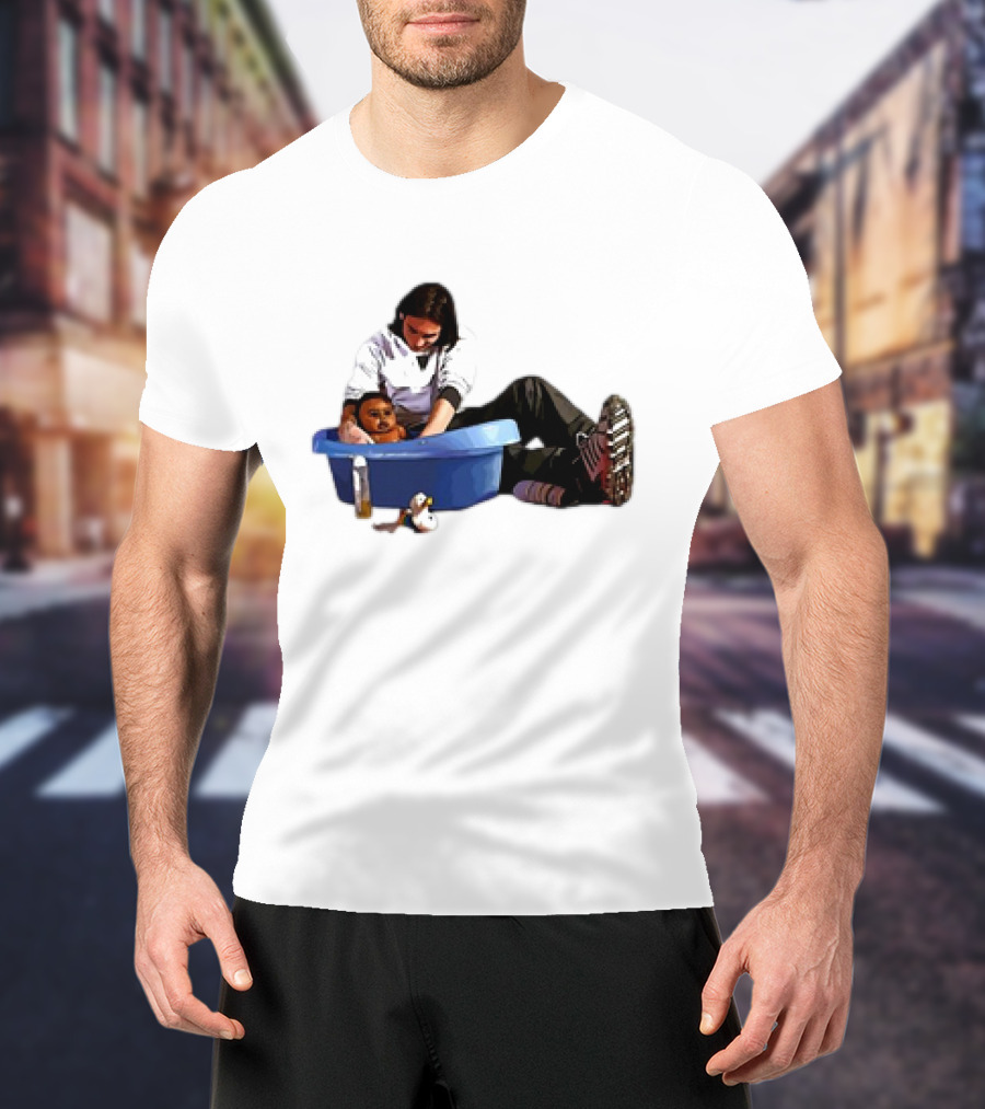 Leo And Yamal Iconic Picture Leo’s Blessing To The New Football Legend T-Shirt