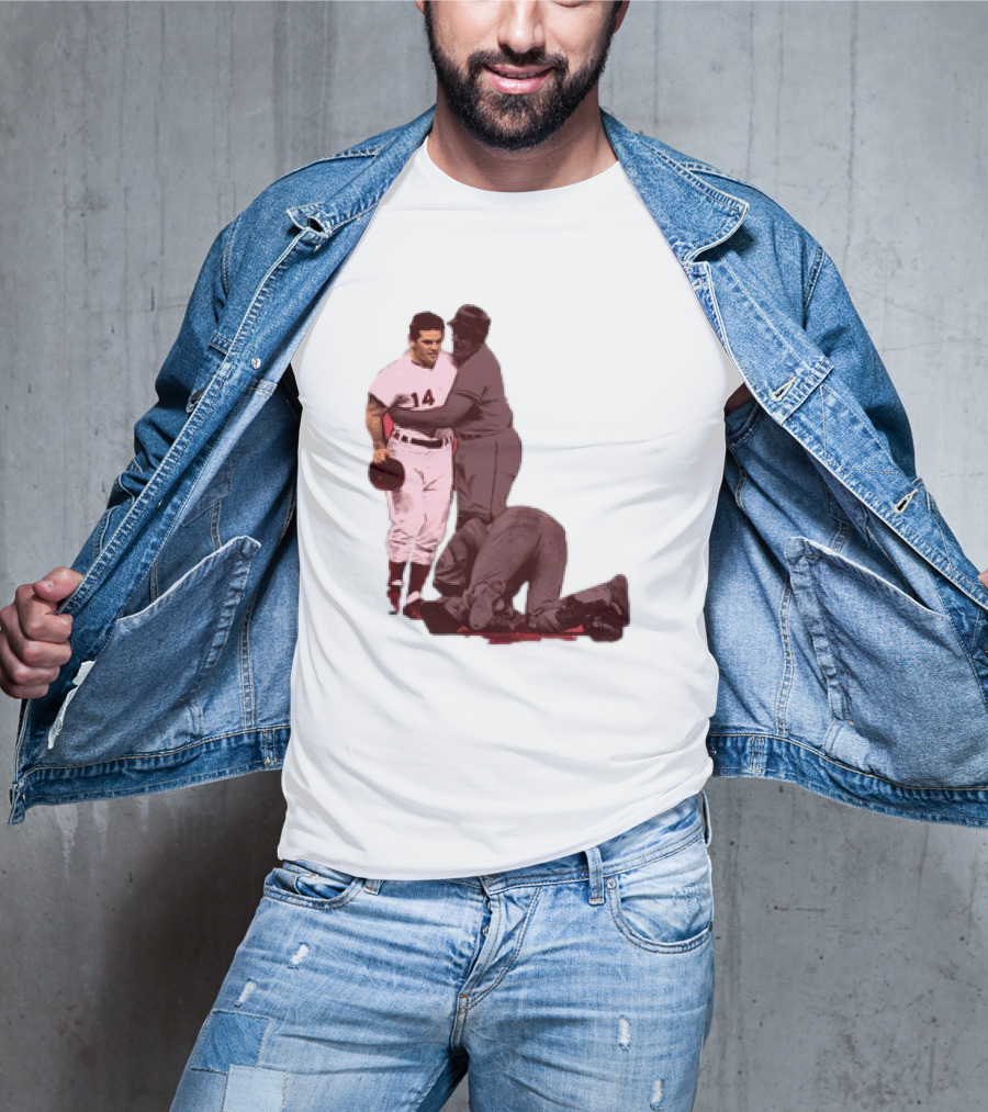 Pete Rose Levels Ray Fosse Baseball Collision Moment T-Shirt