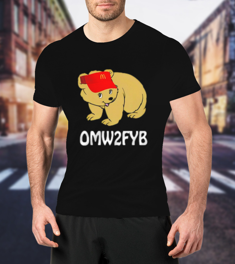 OMW2FYB Bear In Fast Food Cap T-Shirt