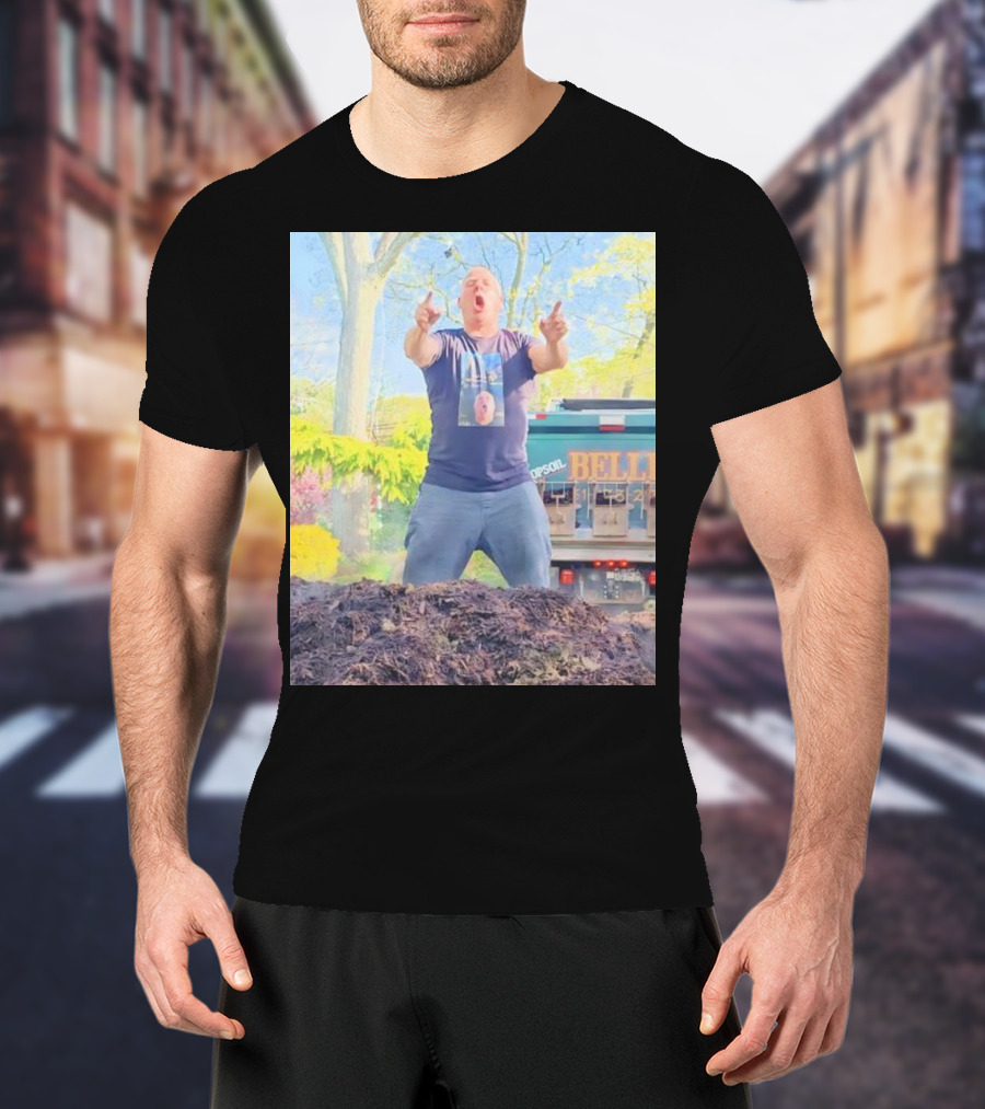Feiner Mulch King Of The Mulch Bell Topsoil T-Shirt