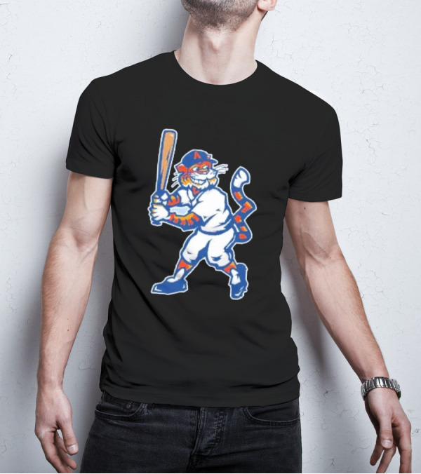 Auburn Tigers Aubie Baseball Mascot Holding Bat T-Shirt