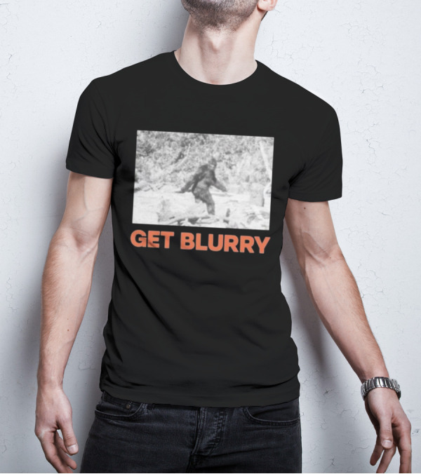 Blurry Creatures Get Blurry Bigfoot Image Classic Style T-Shirt