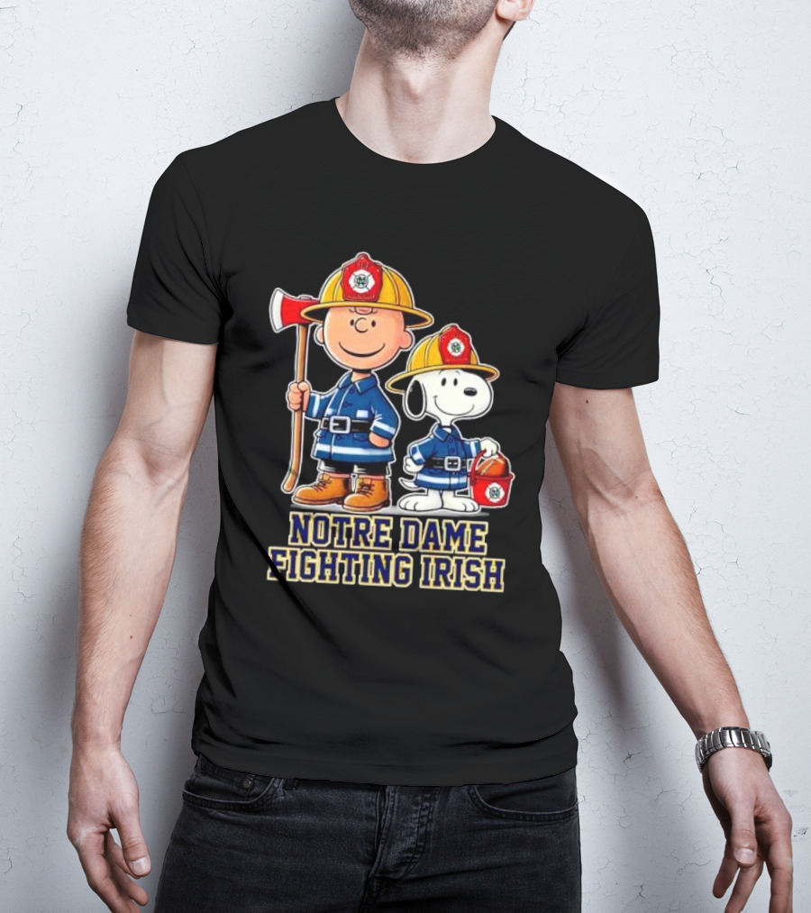 Firefighter Charlie Brown And Snoopy Notre Dame Fighting Irish T-Shirt