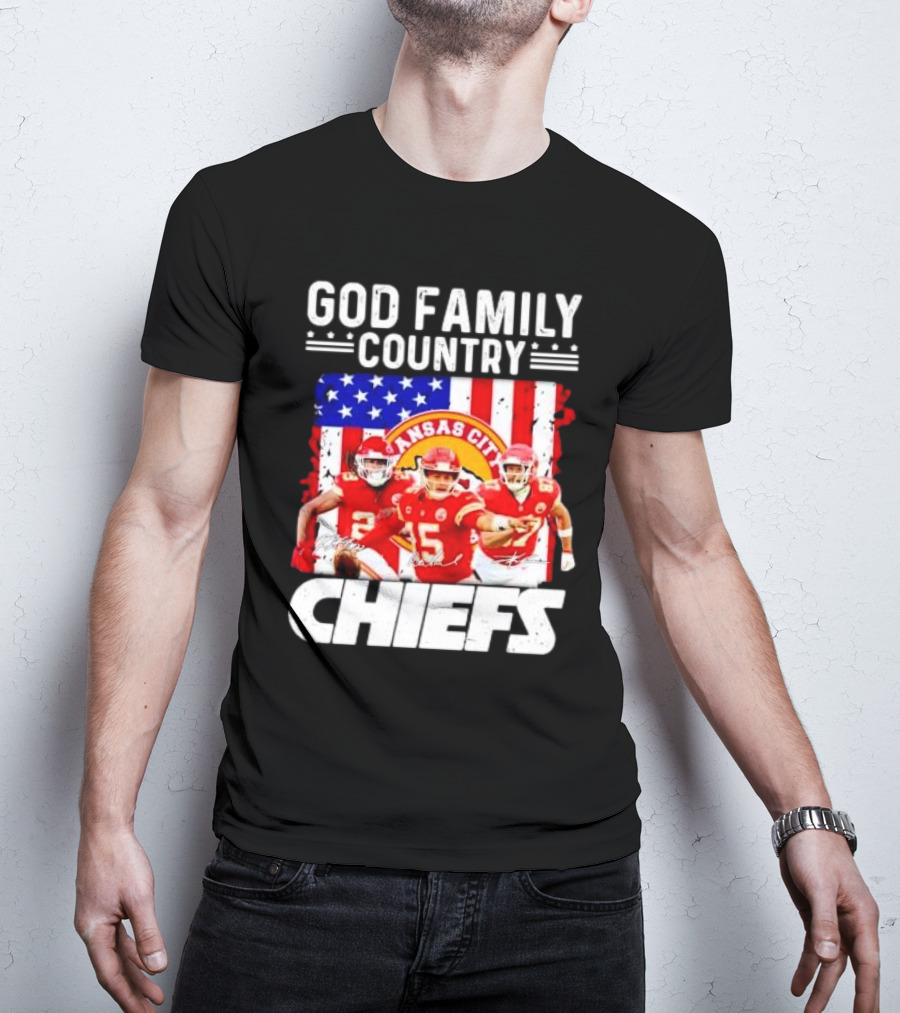 God Family Country Kansas City Chiefs Signatures T-Shirt