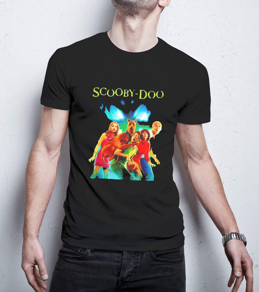 Scooby-Doo With Mystery Inc Group Vibrant Scene T-Shirt