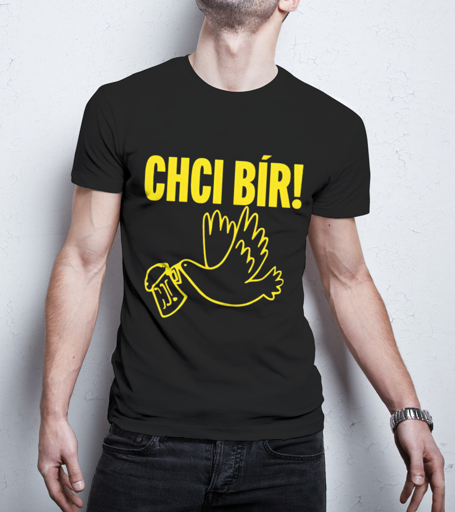 CHCI BÍR Beer Dove With Mug T-Shirt