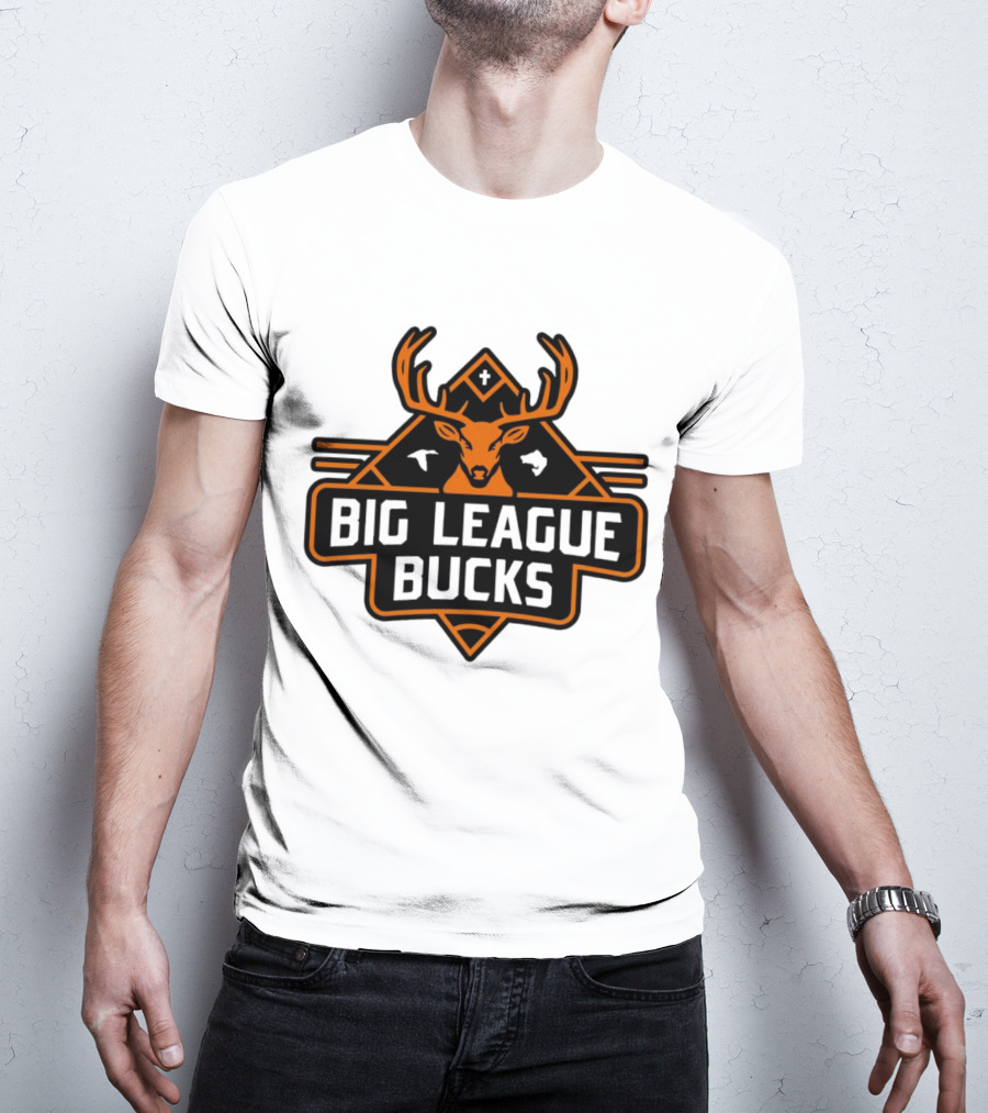 Big League Bucks Deer Antlers Hunting Badge Emblem T-Shirt