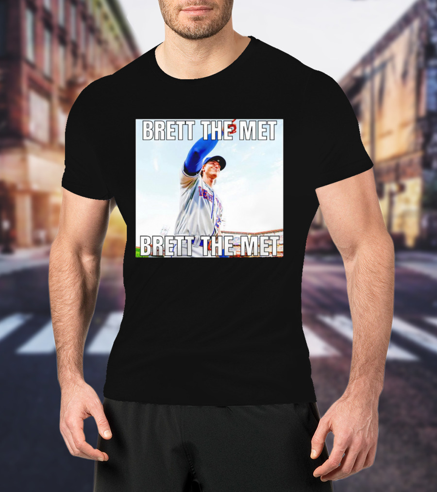 Brett The Met Baseball Player At New York Stadium T-Shirt