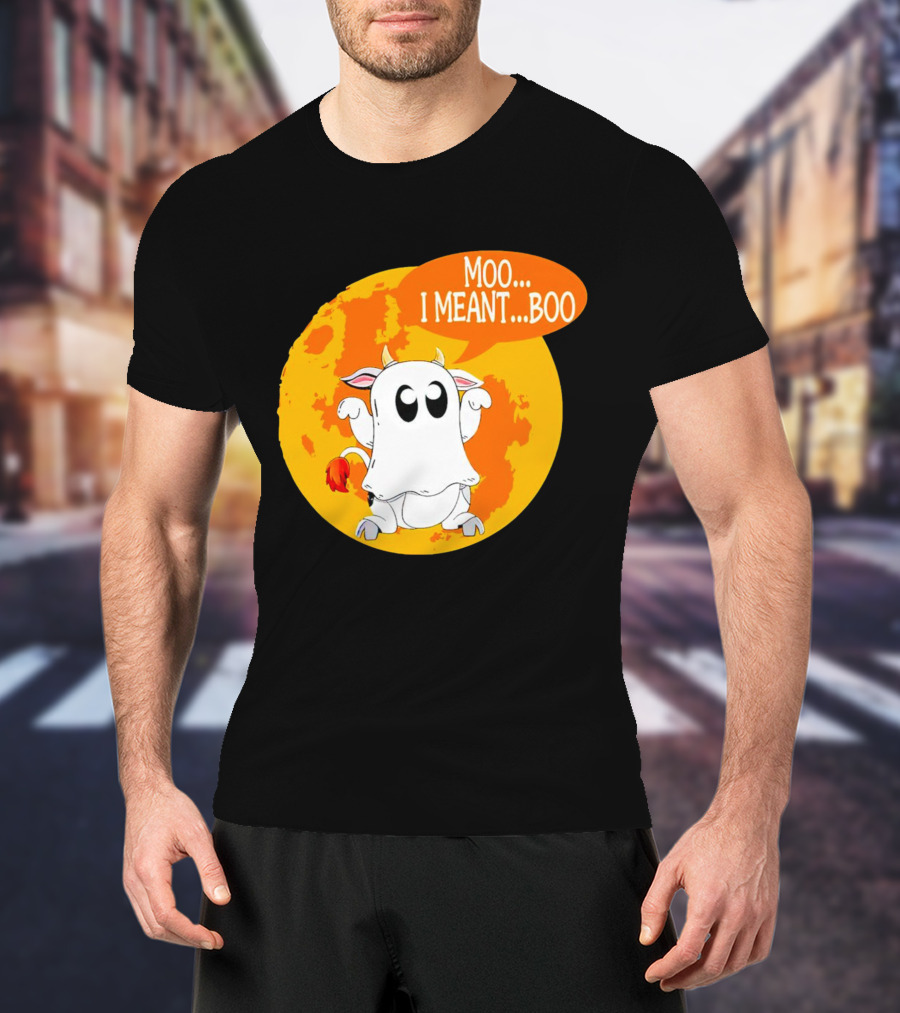 Moo I Meant Boo Ghost Cow Halloween Costume T-Shirt