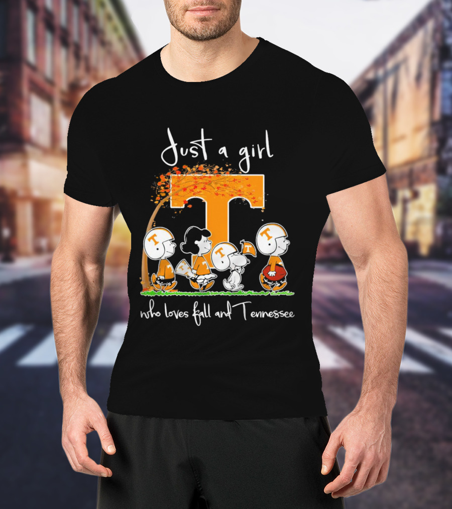 Just A Girl Who Loves Fall And Tennessee Volunteers Peanuts T-Shirt