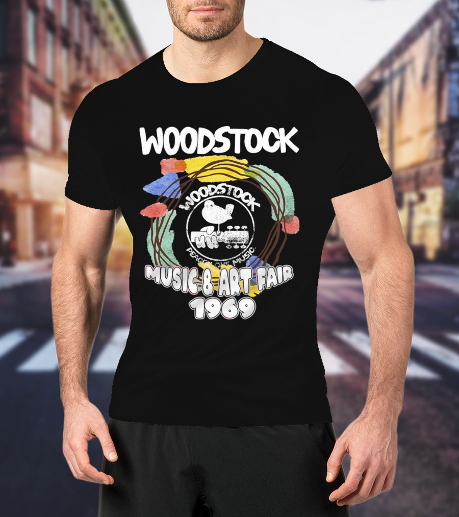 WOODSTOCK Music And Art Fair 1969 Peace And Music T-Shirt