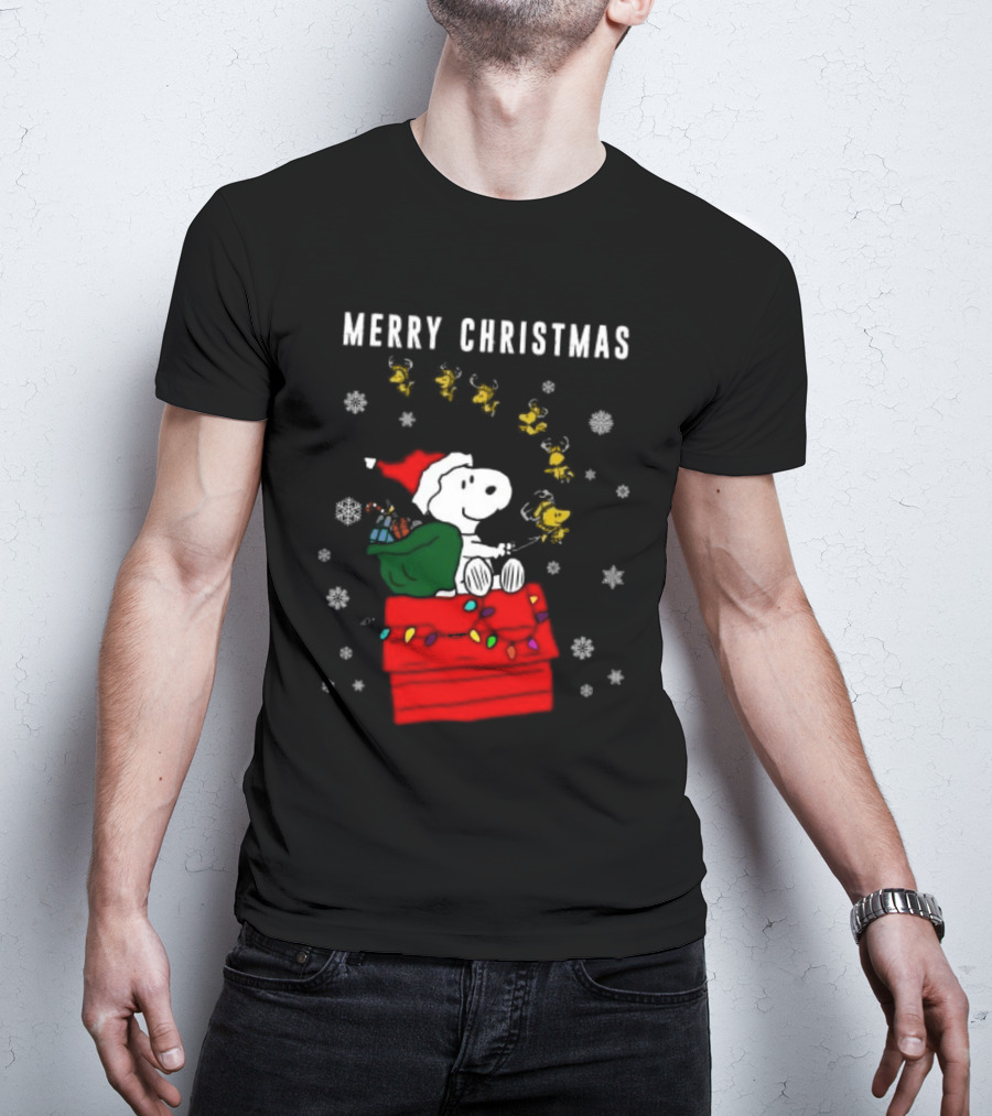 Merry Christmas Snoopy Santa On Doghouse With Reindeer And Snowflakes T-Shirt