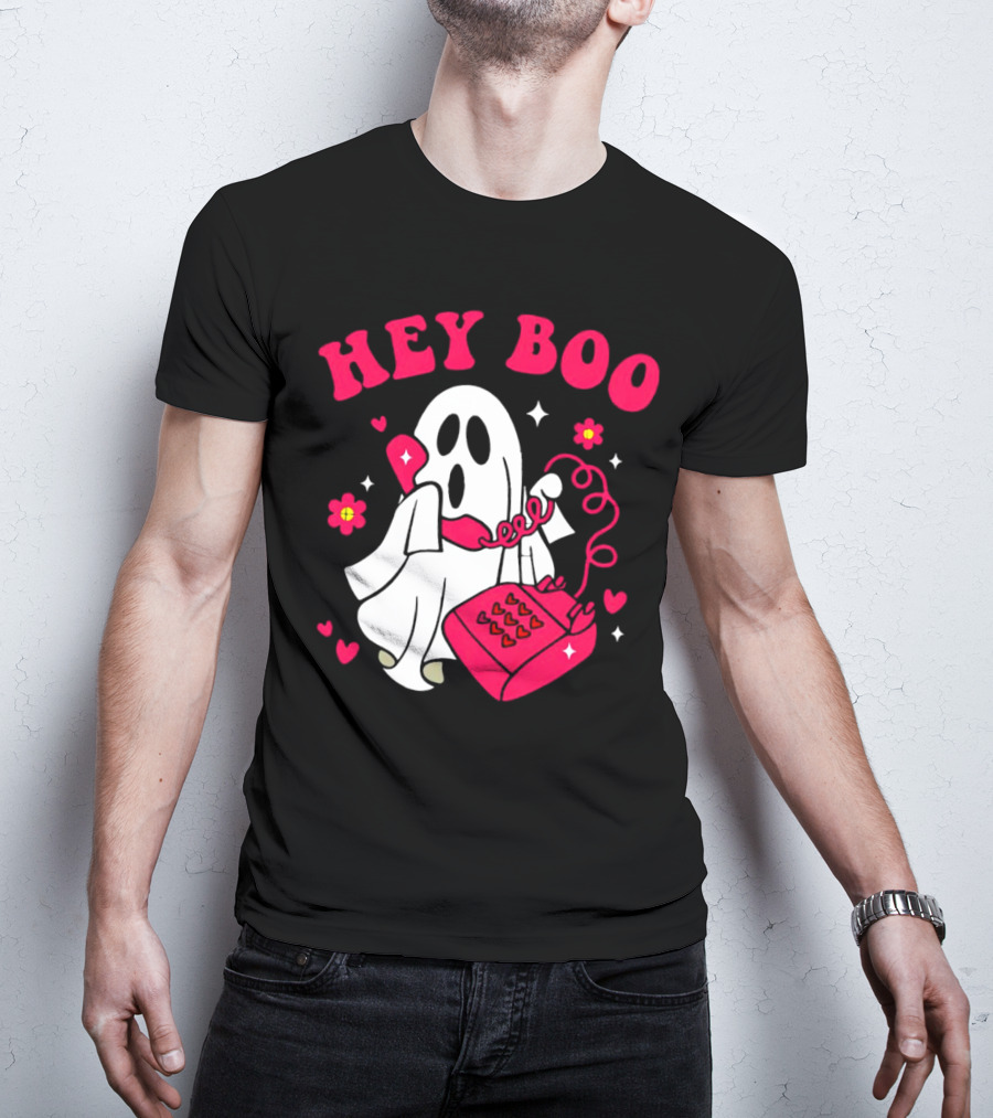 Hey Boo Ghost Talking On Pink Phone With Hearts And Flowers Halloween T-Shirt