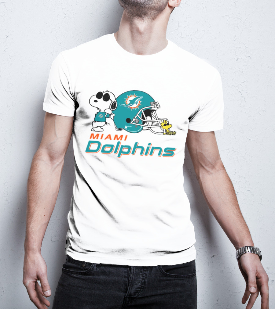 Miami Dolphins Snoopy And Woodstock Football Helmet T-Shirt
