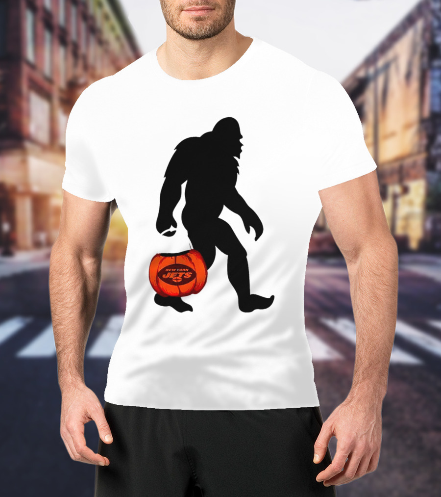 New York Jets Bigfoot Halloween Pumpkin T-Shirt