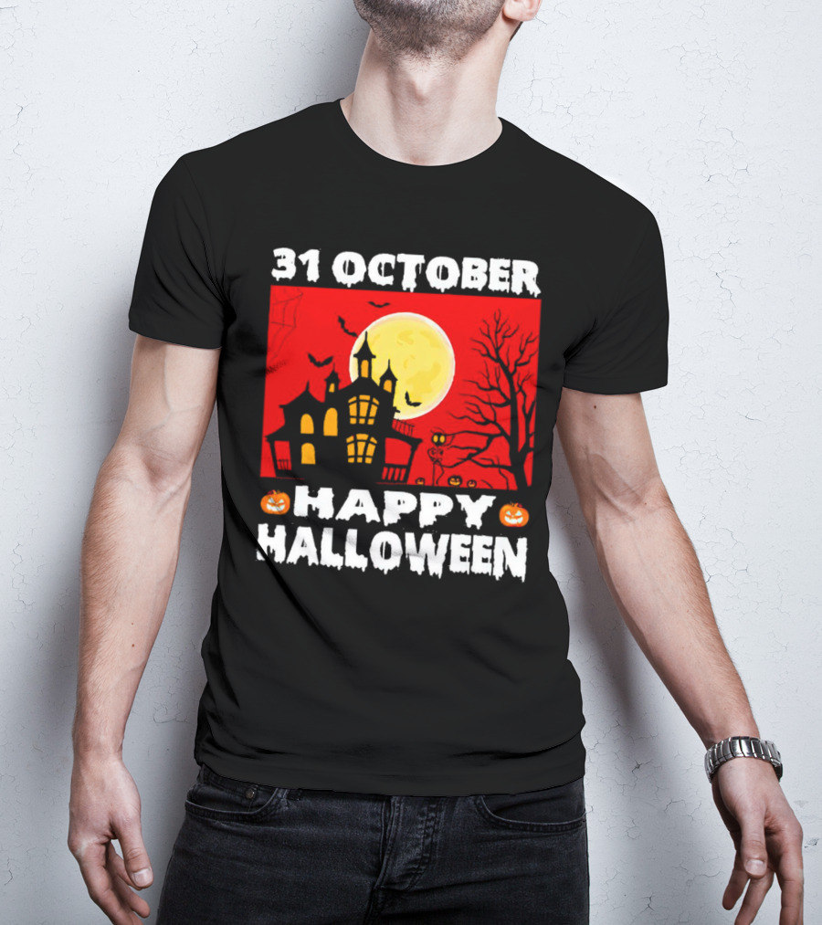 31 October Happy Halloween Haunted House Full Moon Pumpkins Bats Spooky Tree T-Shirt