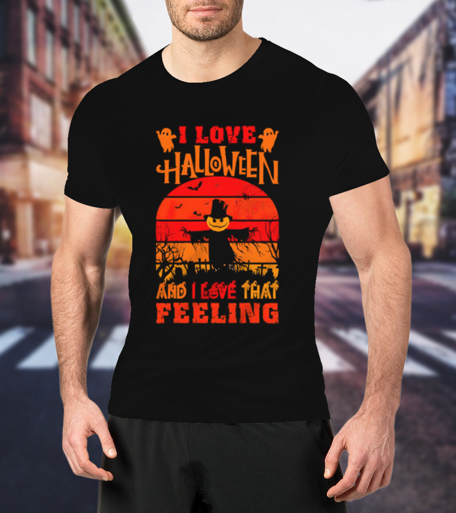 I Love Halloween I Love That Feeling Scarecrow Sunset Ghosts T-Shirt