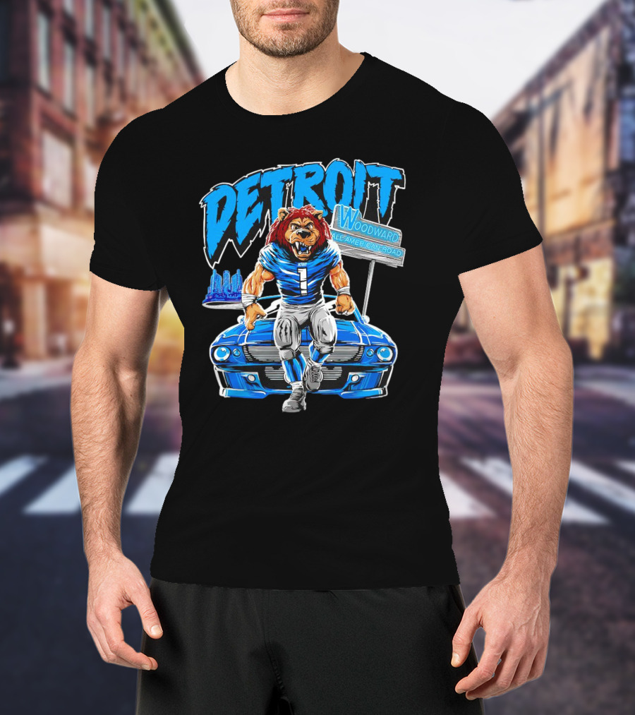 Detroit Lions Woodward All American Road Lion With Car And Cityscape T-Shirt