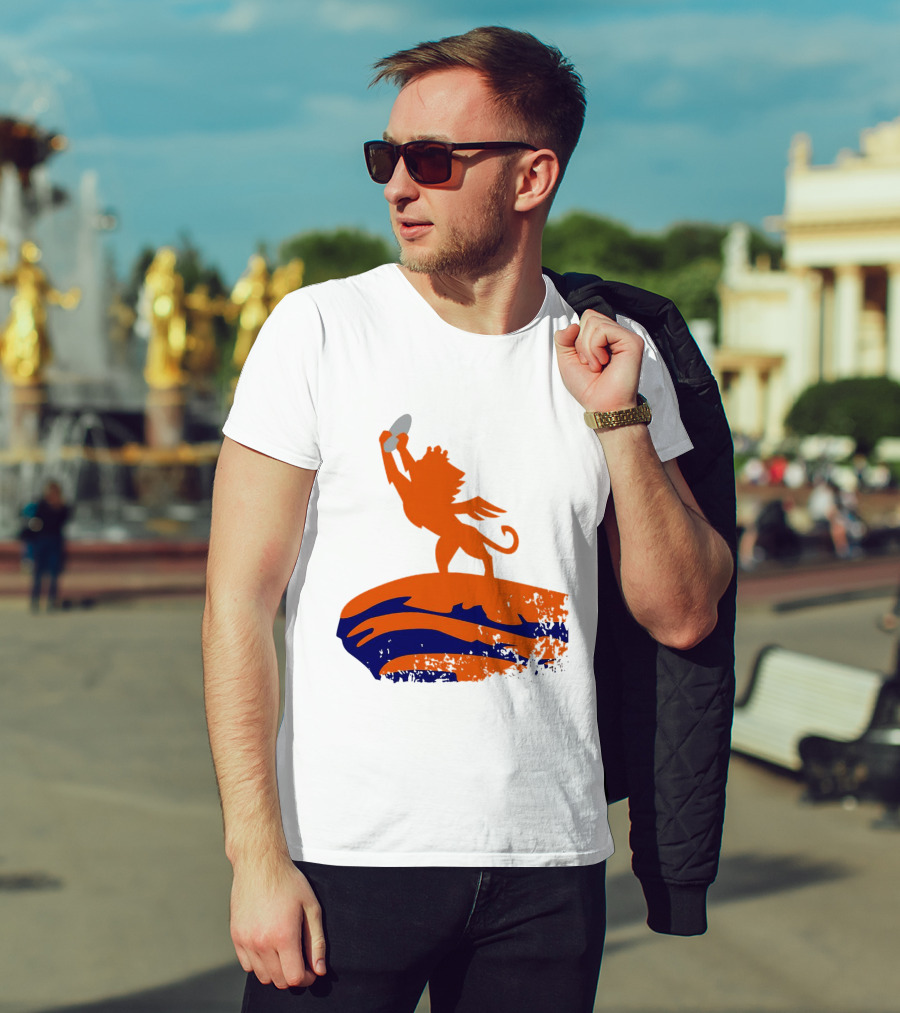 Fc Cincinnati King Of The Shield Orange Lion Crowned On Mound T-Shirt