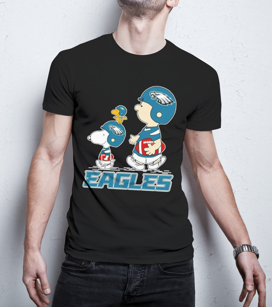 Peanuts Charlie Brown Snoopy Eagles Football Helmet T-Shirt