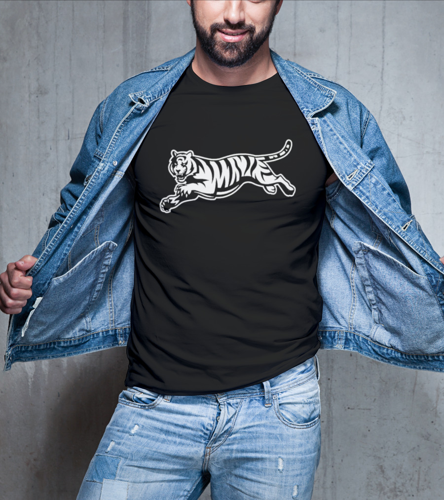 Cincinnati Bengals White Bengal Tiger Leaping T-Shirt