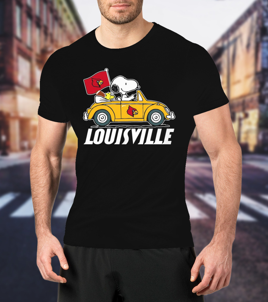 Snoopy And Woodstock Driving Louisville Cardinals Car T-Shirt