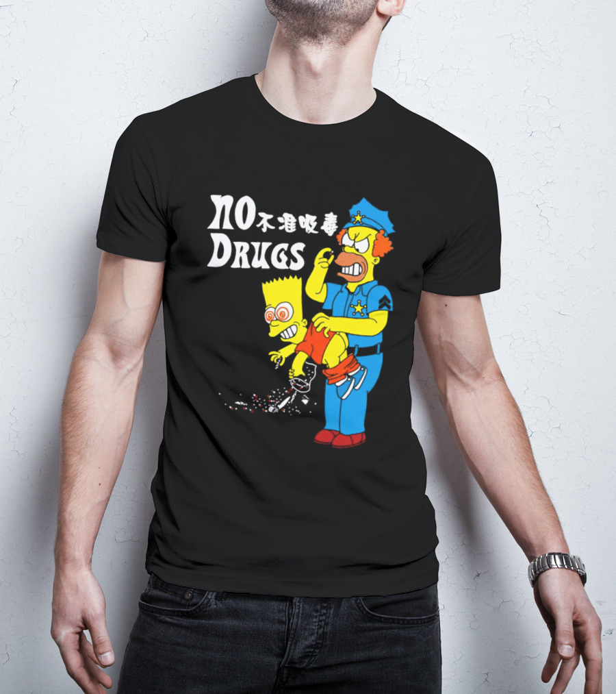 NO DRUGS The Simpson Police Officer抓住Bart Simpson不准吸毒 T-Shirt