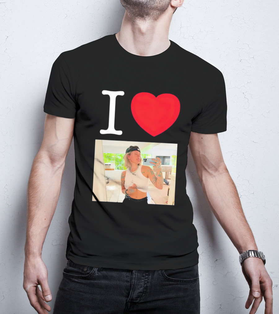 I Love Lauren Sanderson Tattooed White Crop Top Mirror Selfie Image T-Shirt