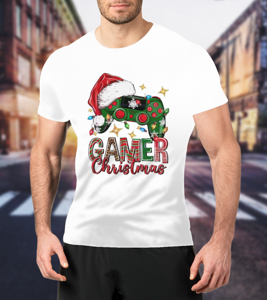 Gamer Christmas Santa Hat Game Controller Holiday Lights T-Shirt