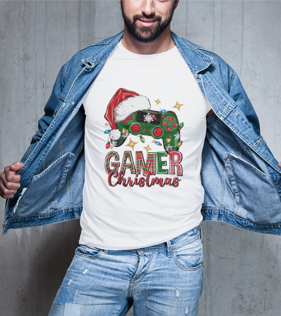 Gamer Christmas Santa Hat Game Controller Holiday Lights T-Shirt