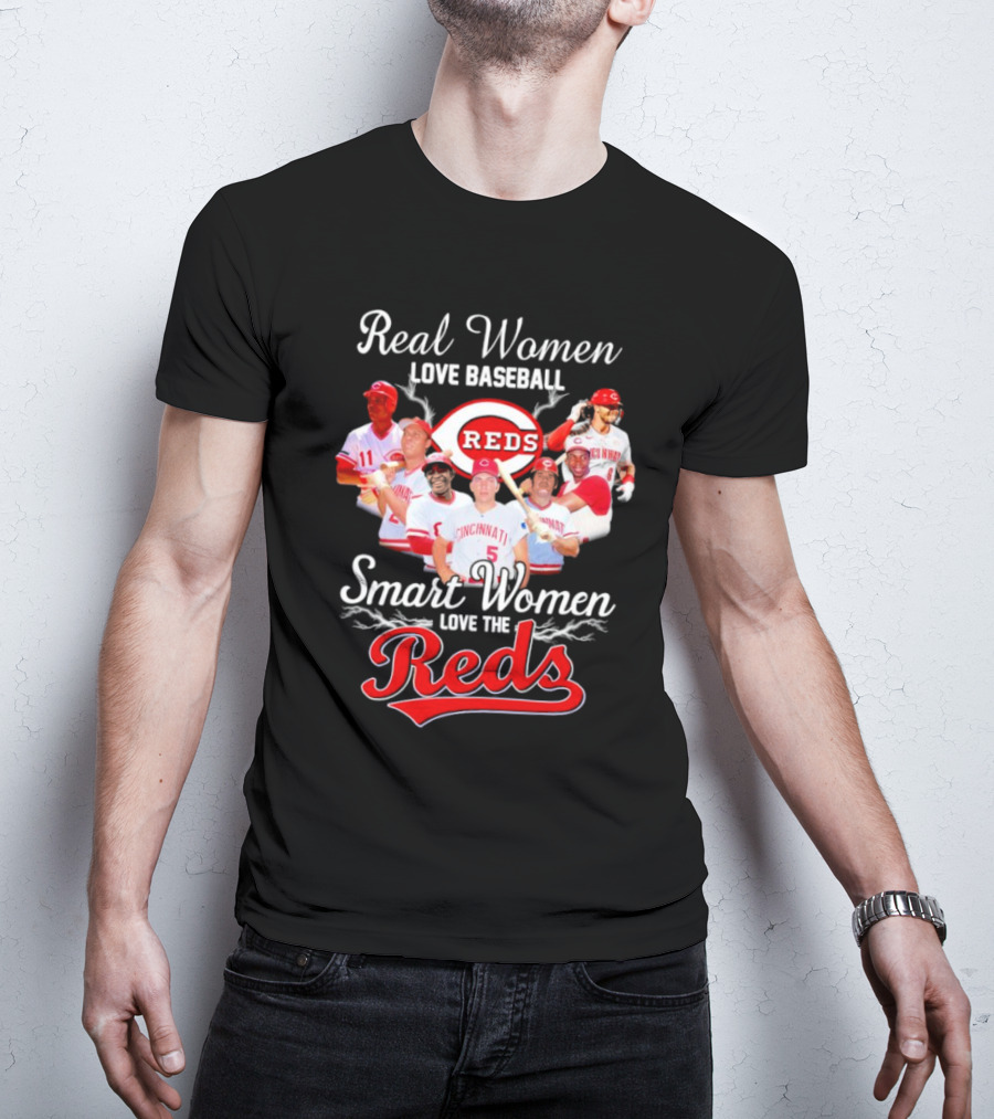 Real Women Love Baseball Cincinnati Reds Smart Women Love The Reds T-Shirt