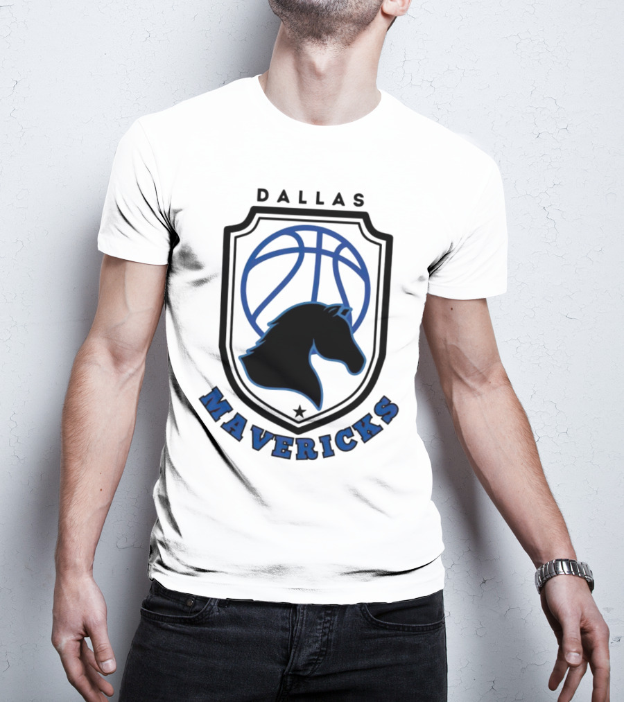 Dallas Mavericks Vintage NBA Basketball Logo Horse Emblem T-Shirt