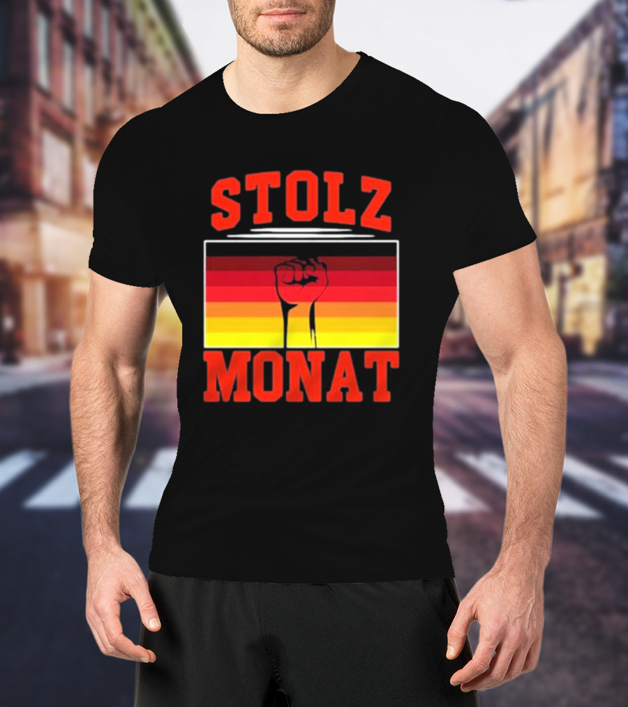Stolz Monat Fist With German Flag Colors T-Shirt