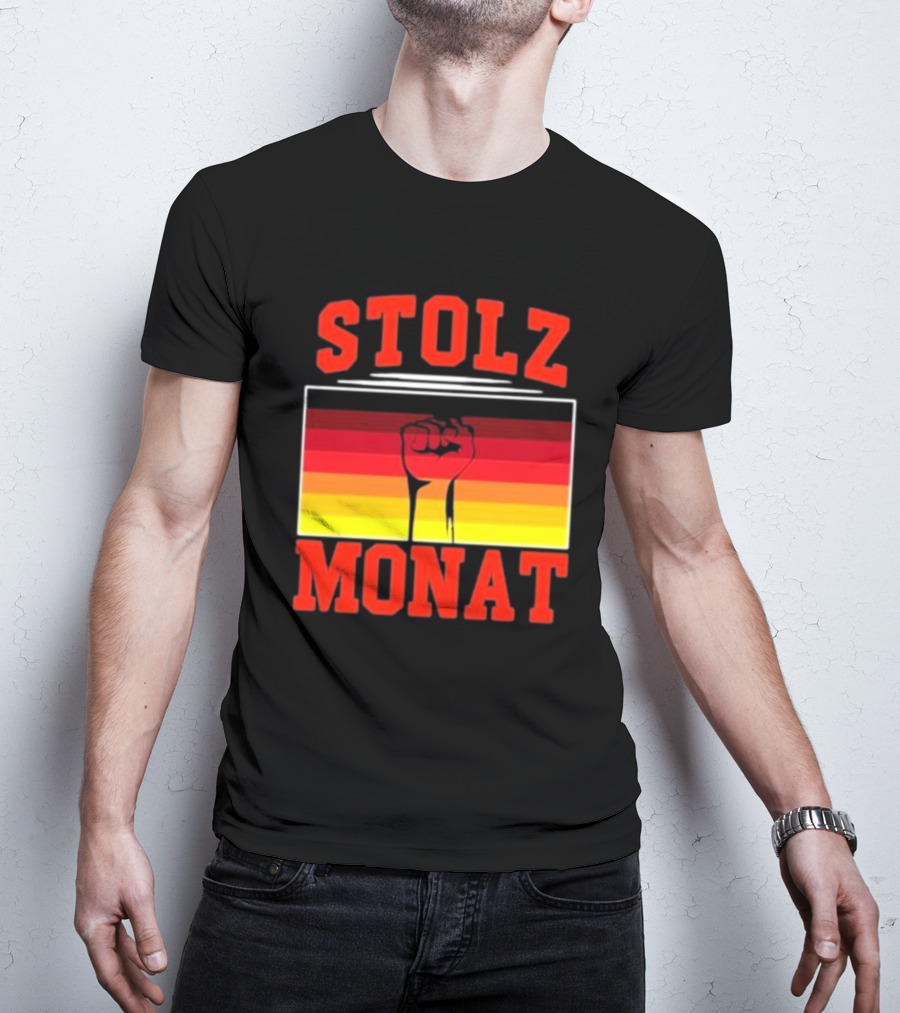 Stolz Monat Fist With German Flag Colors T-Shirt