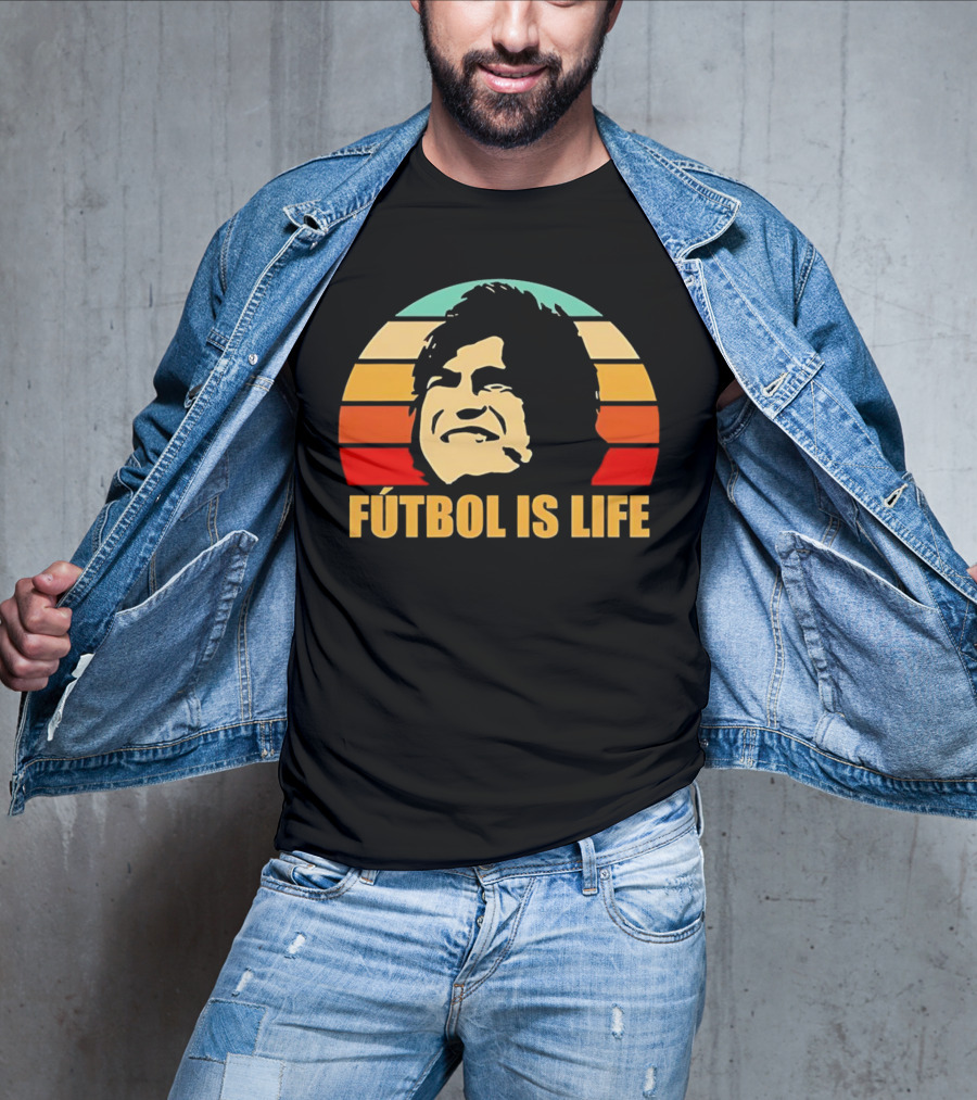Fútbol Is Life Vintage Retro Sunset T-Shirt