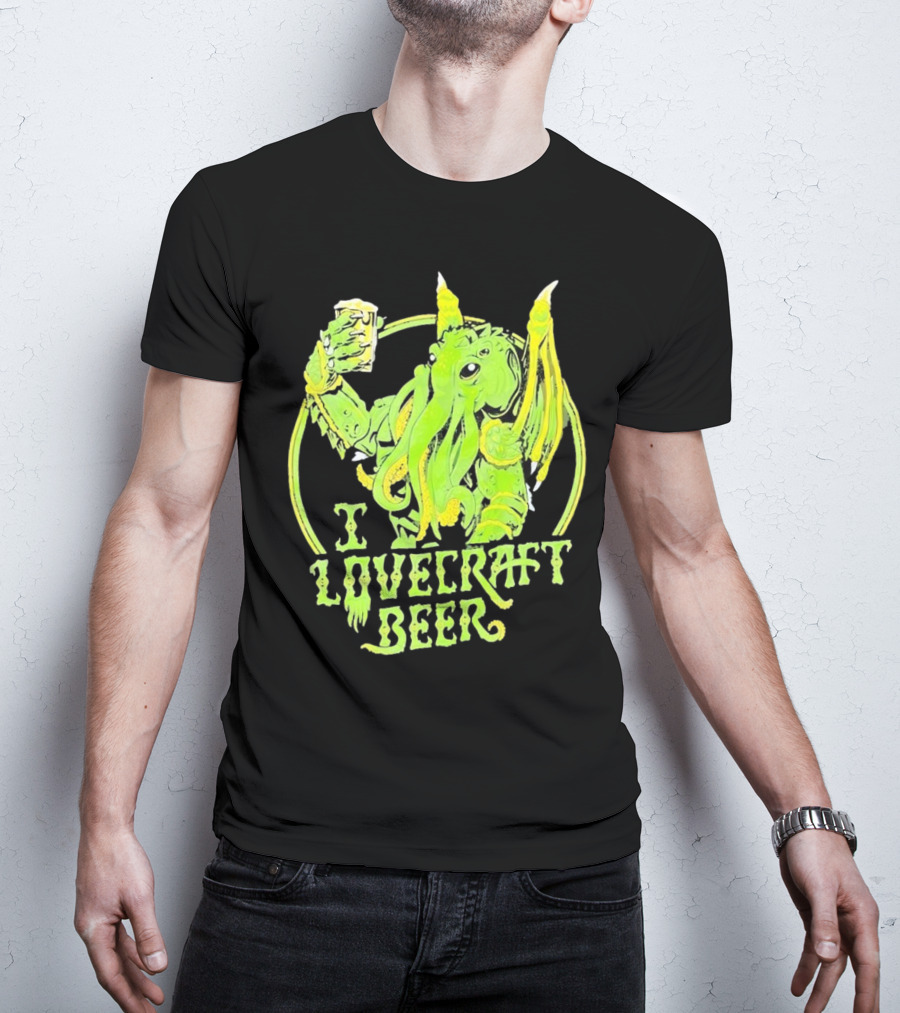 Cthulhu I Love Craft Beer Green Creature Holding Mug T-Shirt