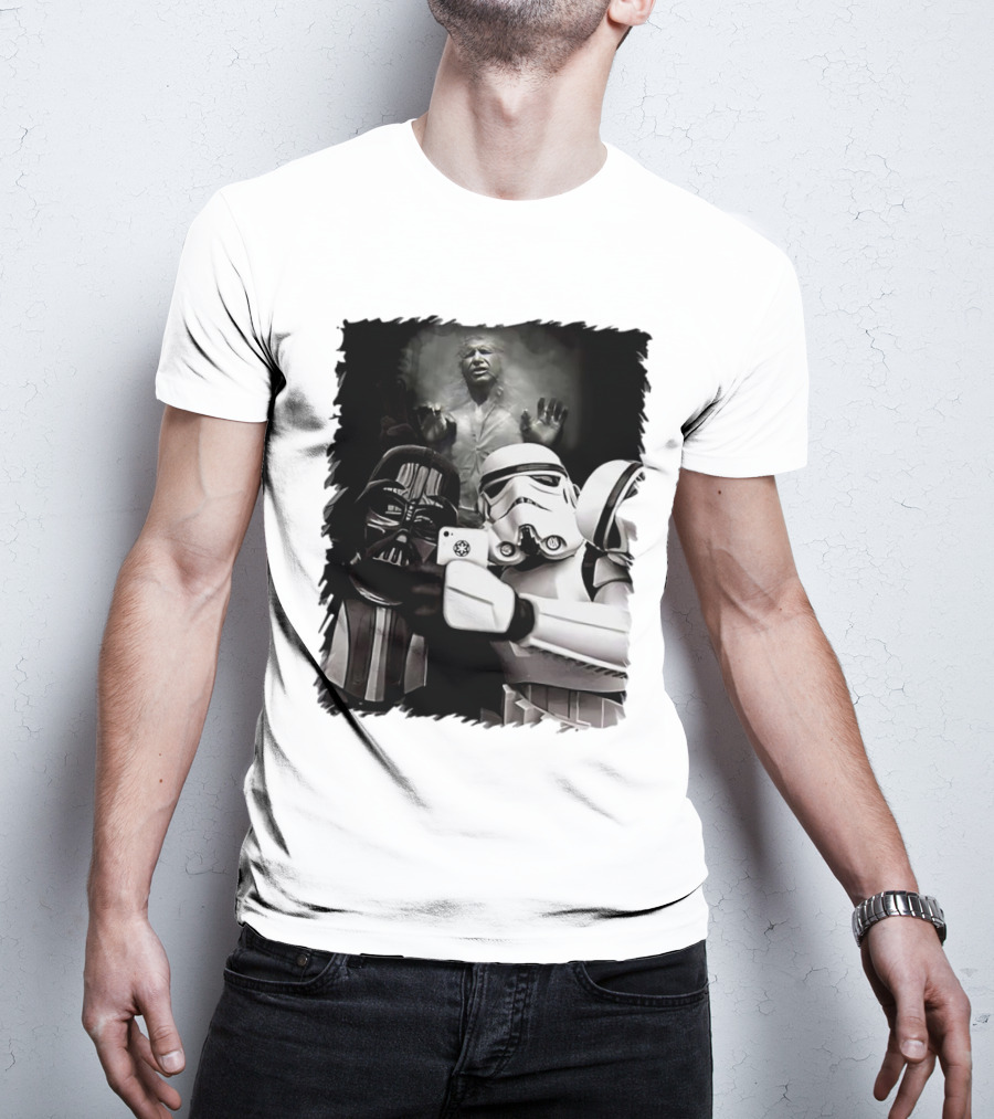Star Wars Darth Vader And Stormtrooper Taking Selfie With Han Solo Frozen In Carbonite T-Shirt
