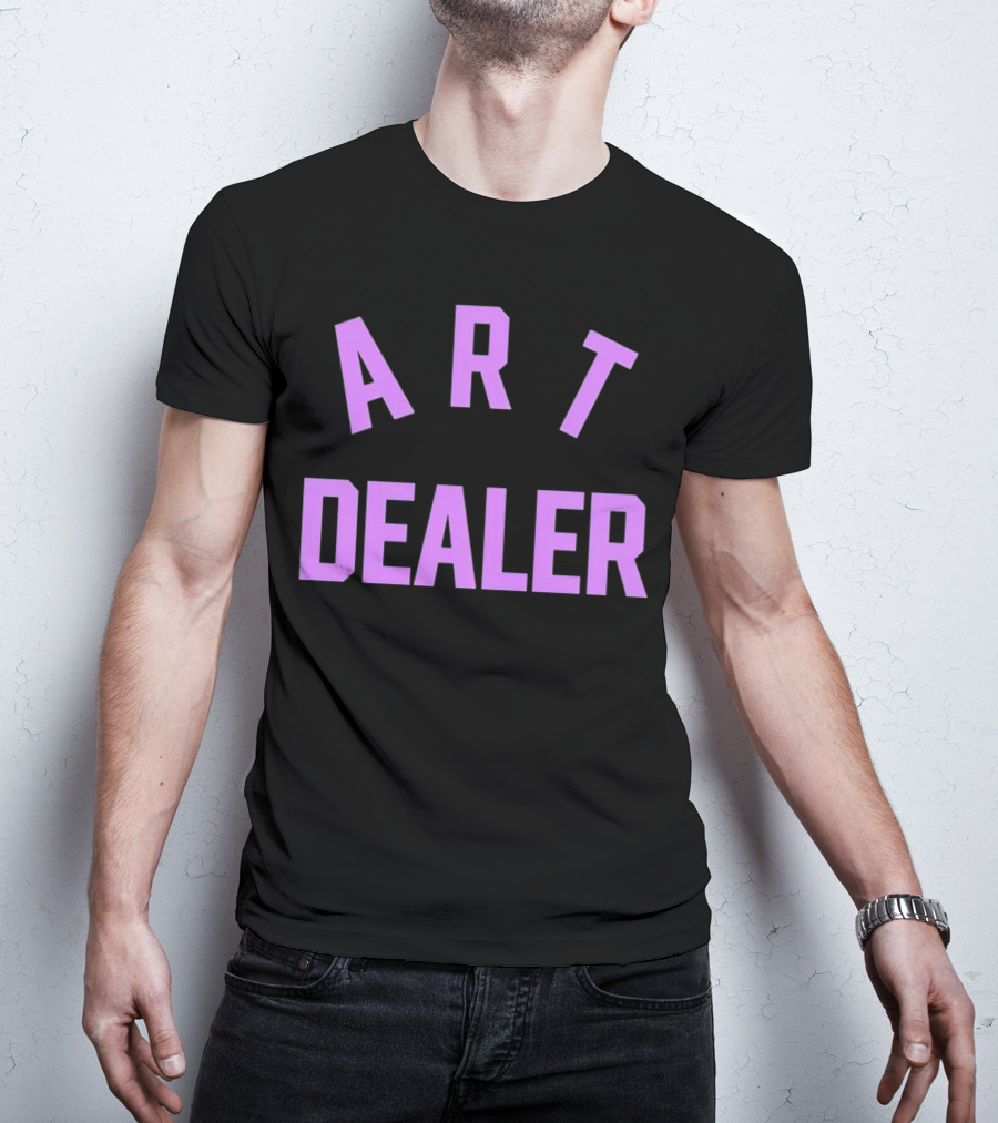 ART DEALER Classic Bold Typography T-Shirt