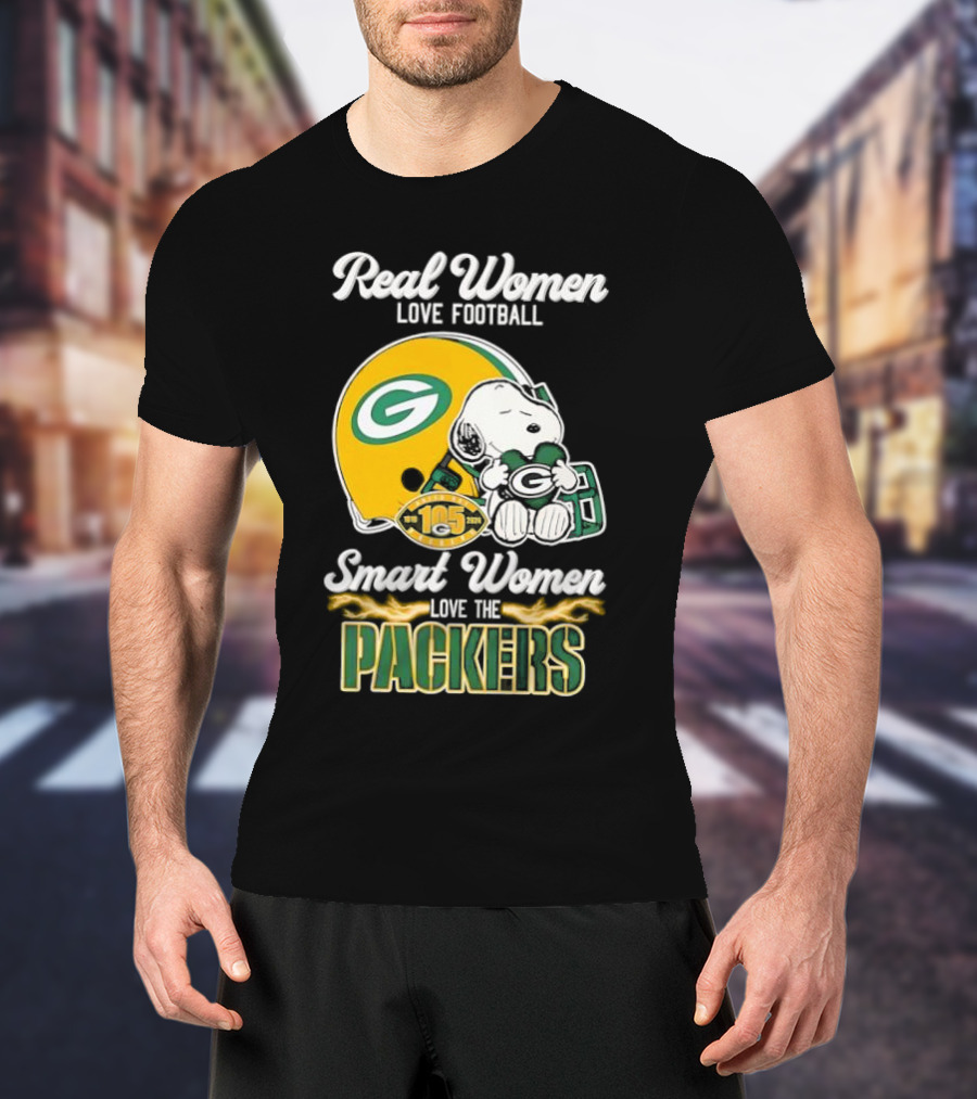 Snoopy Real Women Love Football Smart Women Love The Packers Green Bay Helmet T-Shirt