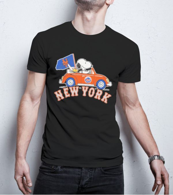 Snoopy Driving Car With New York Mets Flag T-Shirt