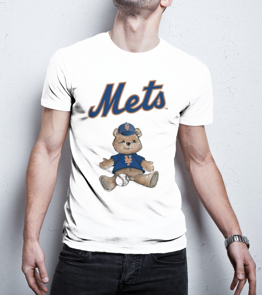 Mets Bear With Cap And Ball T-Shirt
