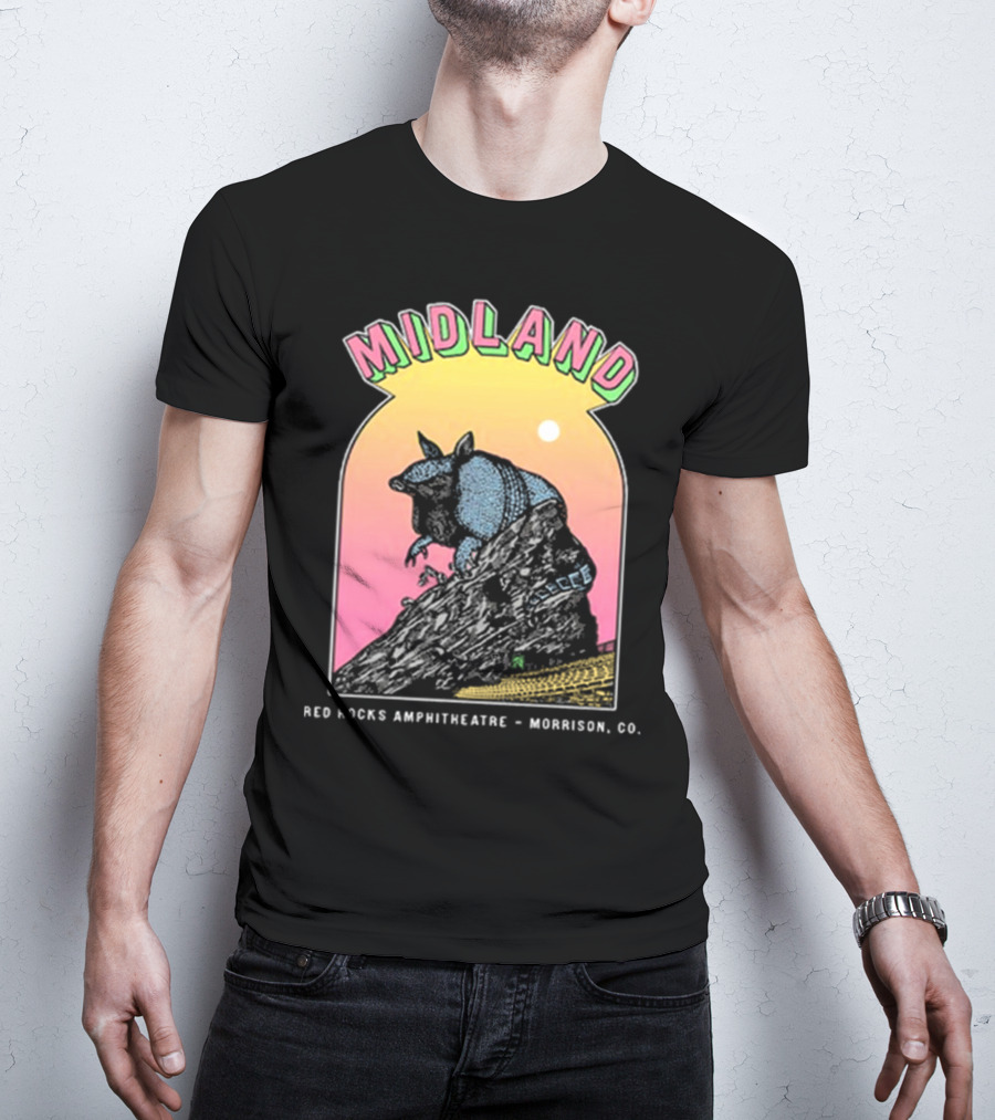 Midland Red Rocks Amphitheatre Armadillo Morrison CO T-Shirt