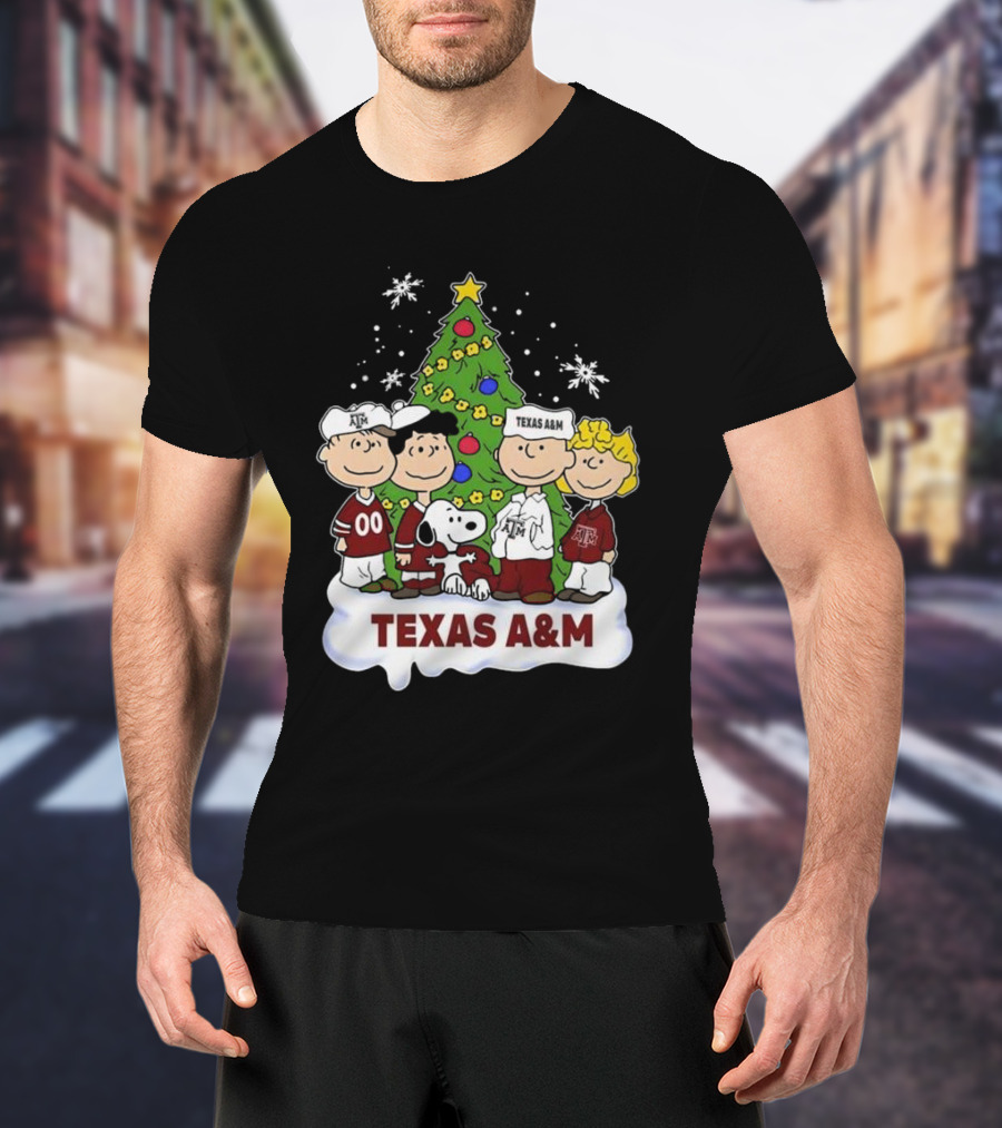 Snoopy And Friends Texas A&M Christmas T-Shirt