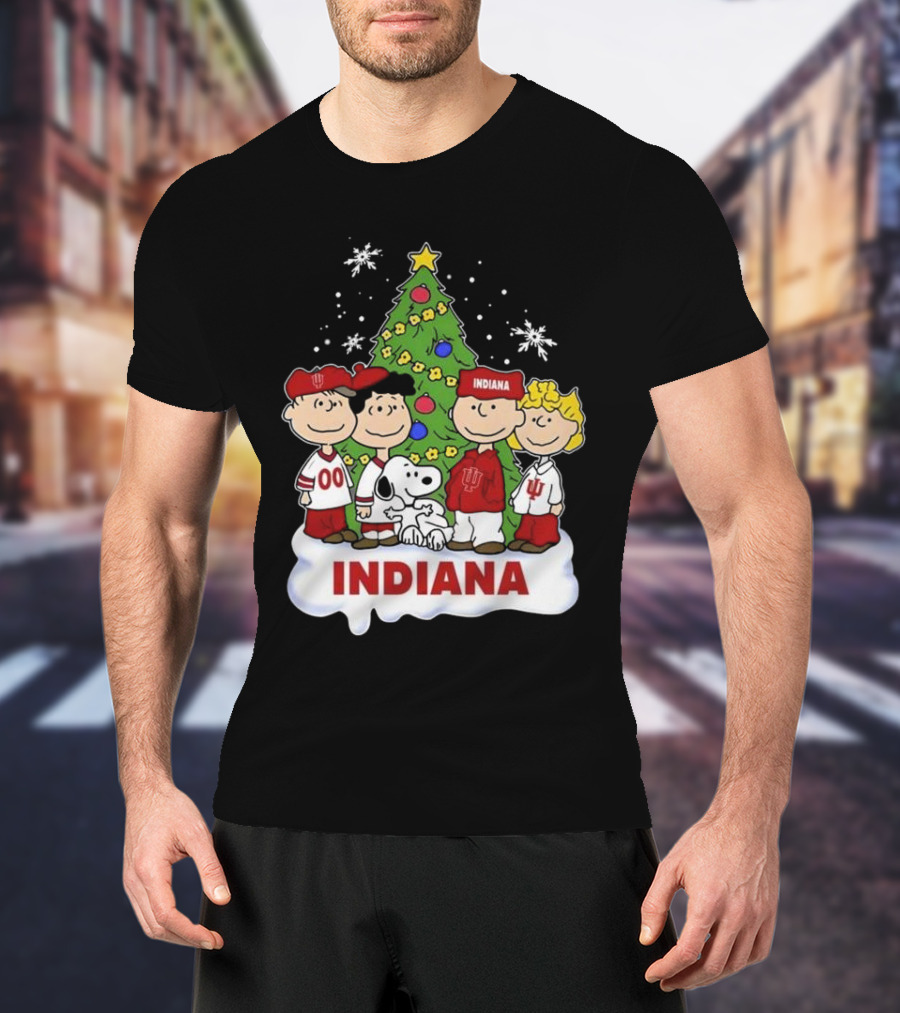 Indiana Hoosiers Snoopy And Friends Christmas Tree Snowflakes T-Shirt