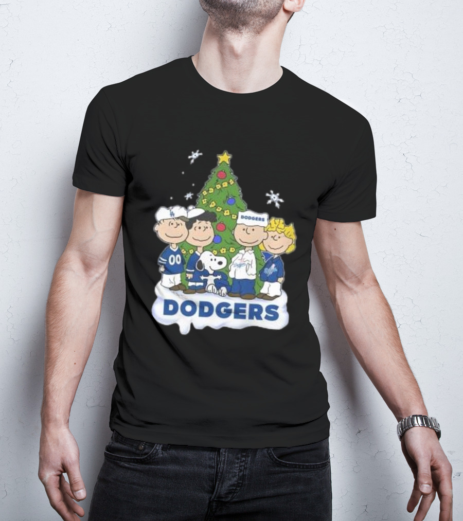 Snoopy And Friends Dodgers Christmas Tree Celebration T-Shirt