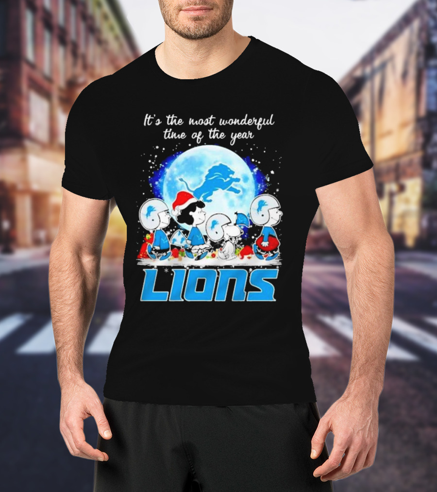 Peanuts Detroit Lions Christmas It’s The Most Wonderful Time Of The Year T-Shirt