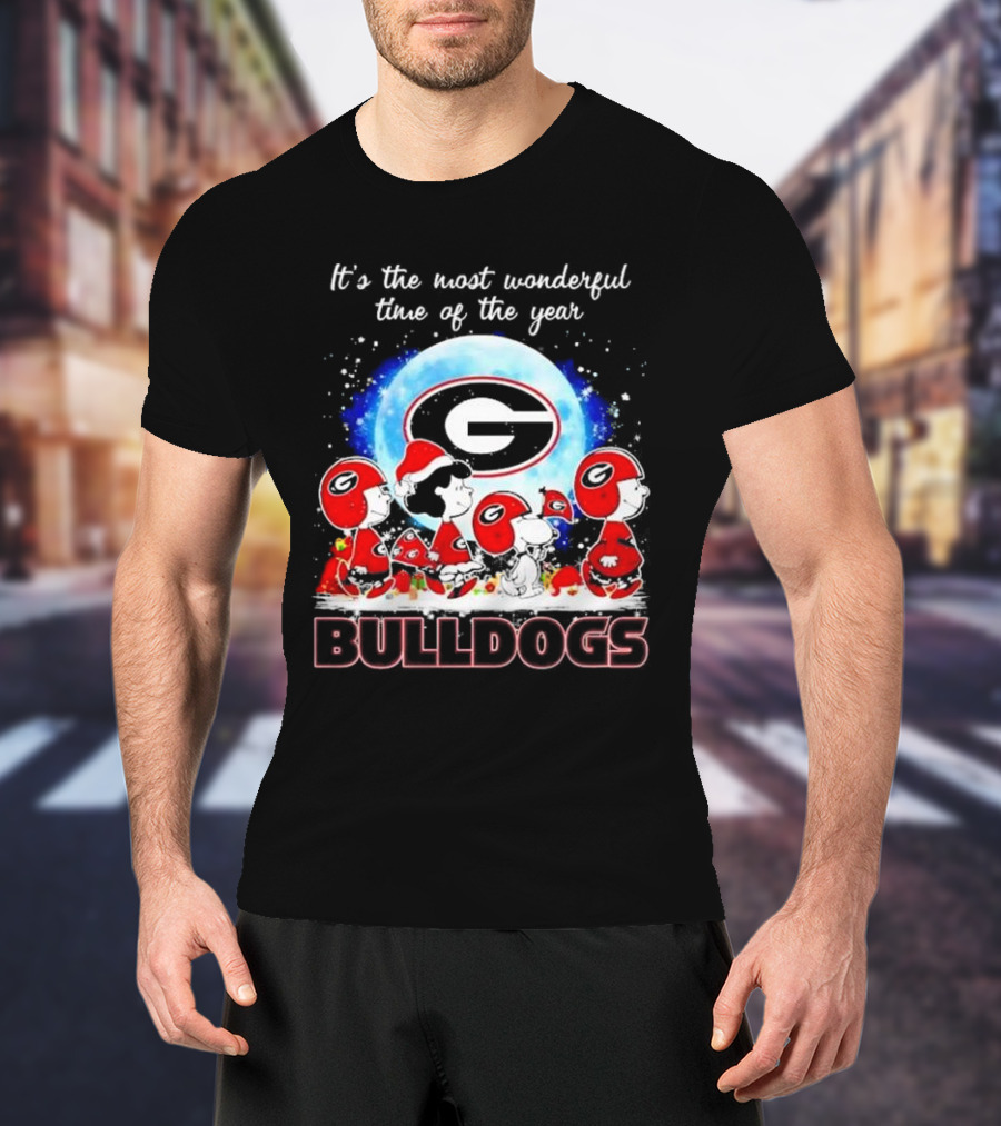 Peanuts Georgia Bulldogs Most Wonderful Time Christmas T-Shirt