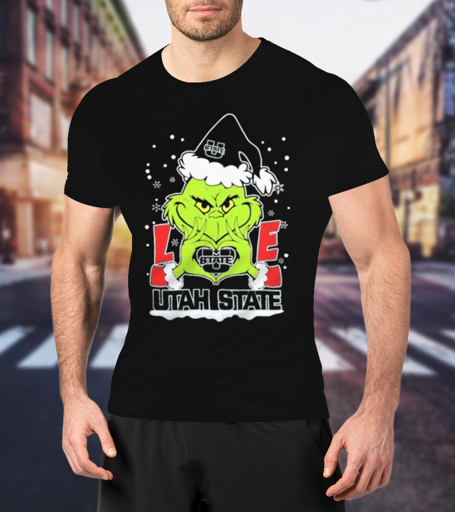 The Grinch Love Utah State Aggies Football Christmas T-Shirt