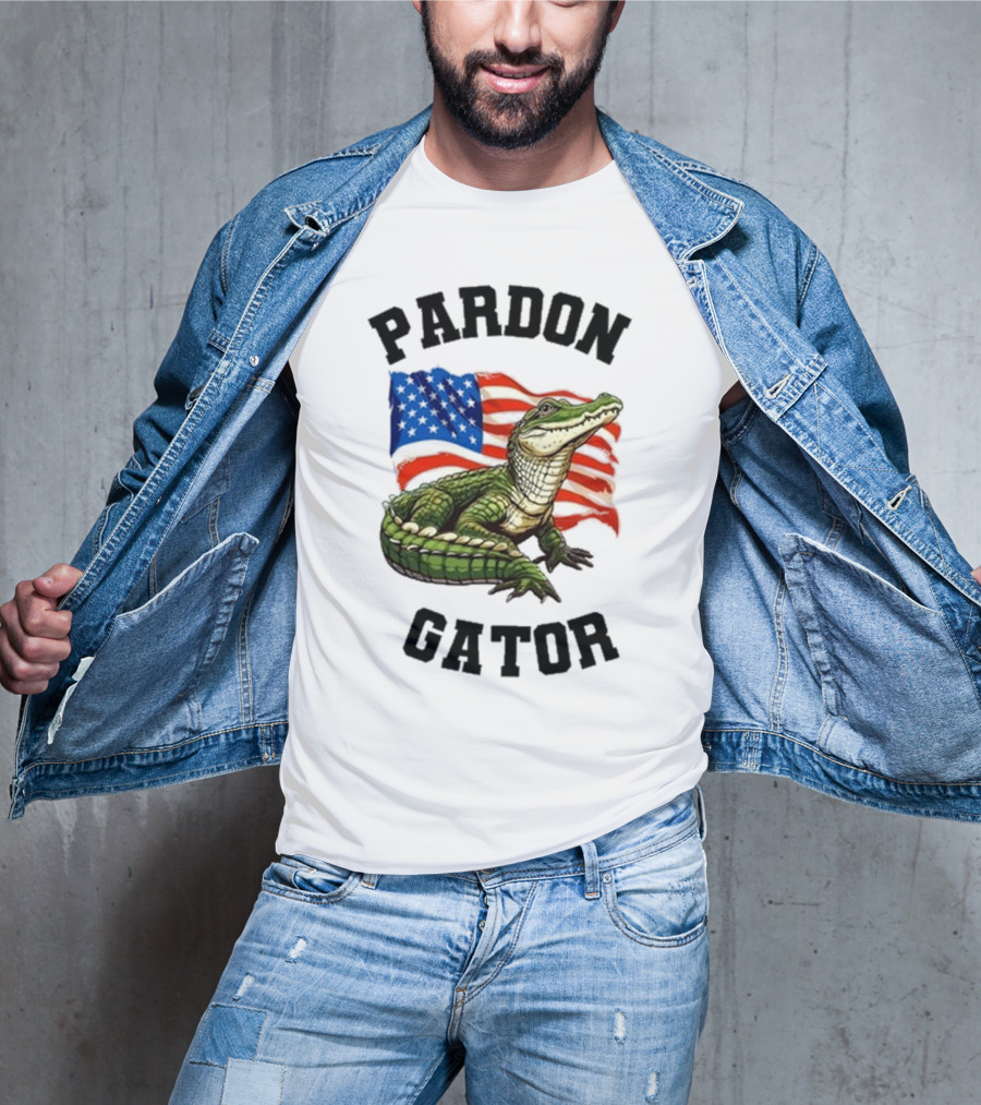 Pardon Gator American Flag Constitutional Gator T-Shirt