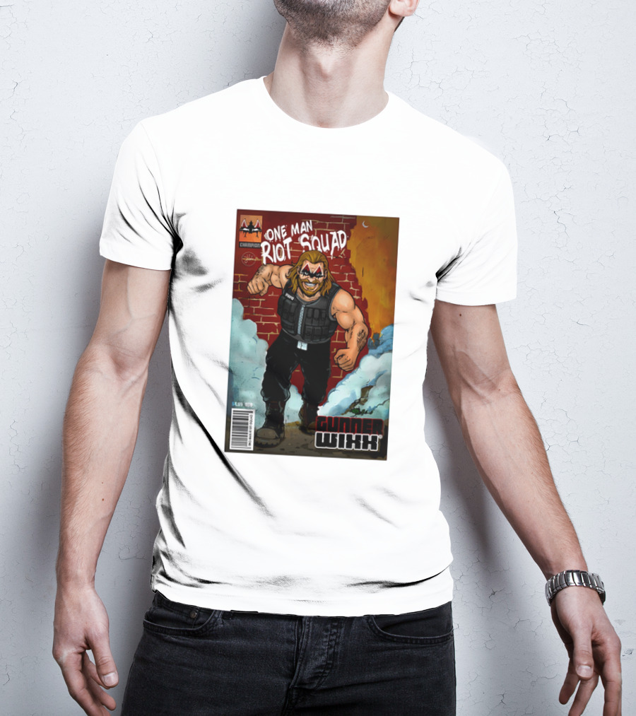 One Man Riot Squad Comic Cover Gunner Wixx Face Paint Featuring Champion Branding T-Shirt